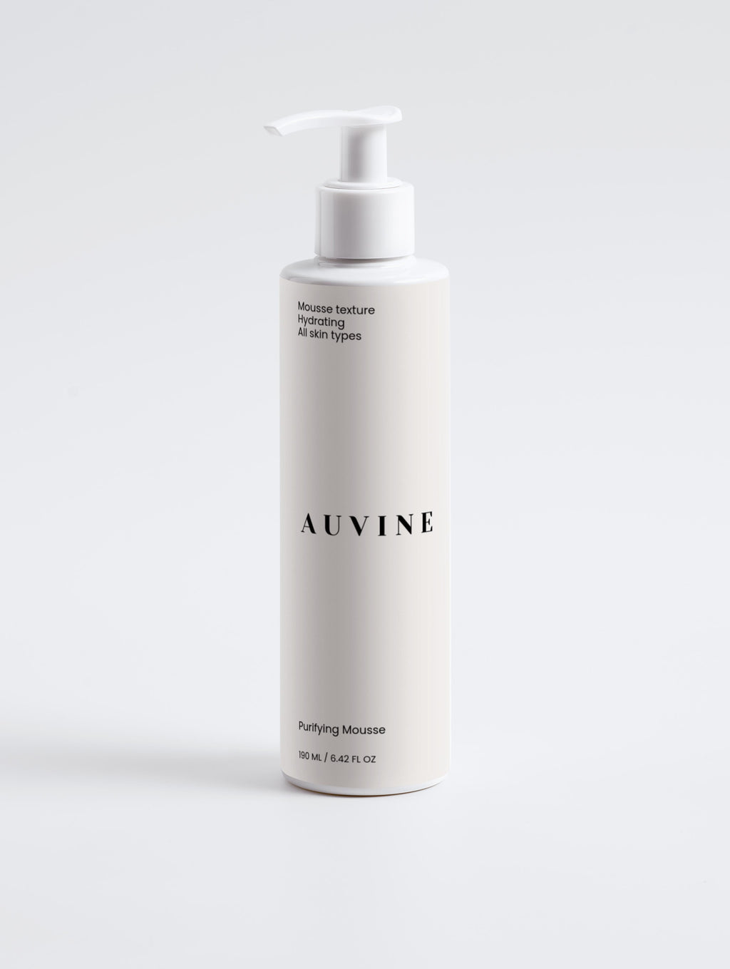 Zachte schuimreiniger met aloë vera en bramenextract – hydraterende mousse voor een frisse, schone huid van Auvine